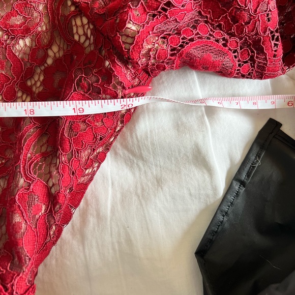 EUC: Polagram midi brick red lace - Picture 8 of 8